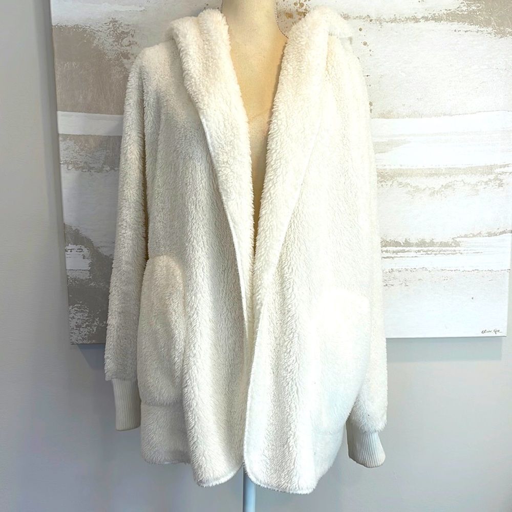 Hem & Thread oversized sherpa in Winter White